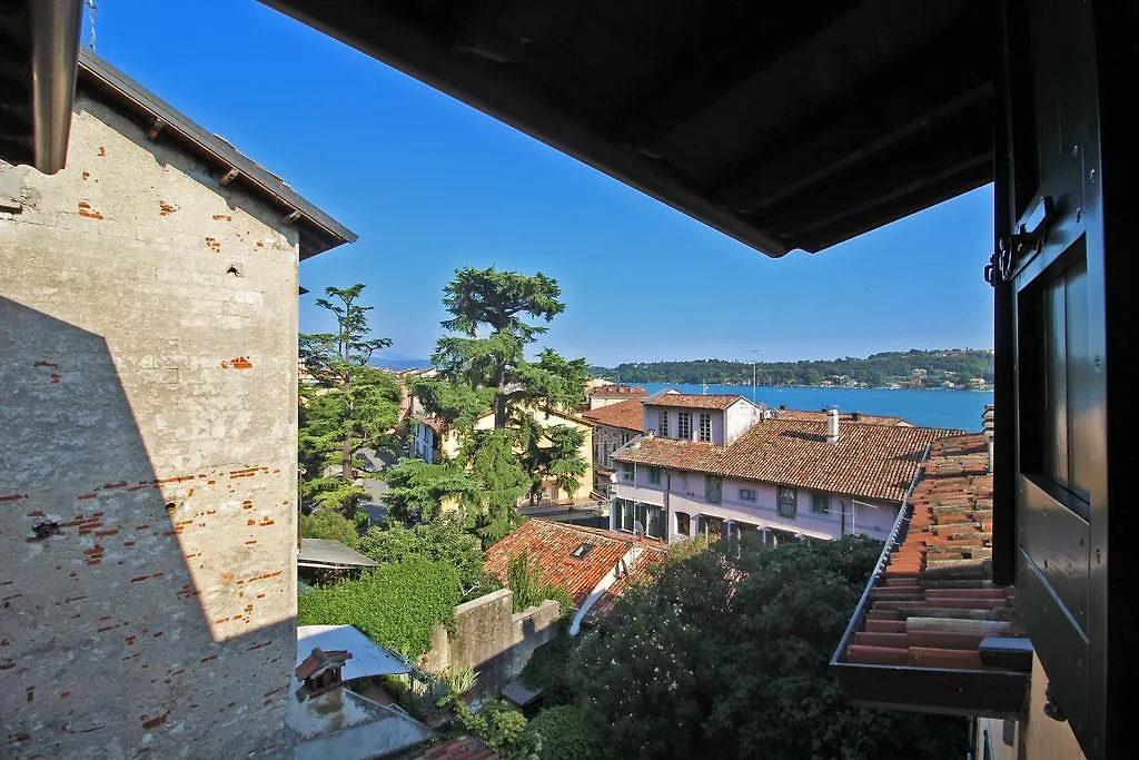 Appartamenti Brunati Street Salo Apartment