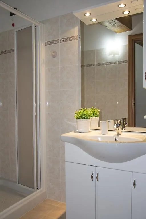 Appartamenti Brunati Street Salo Apartment